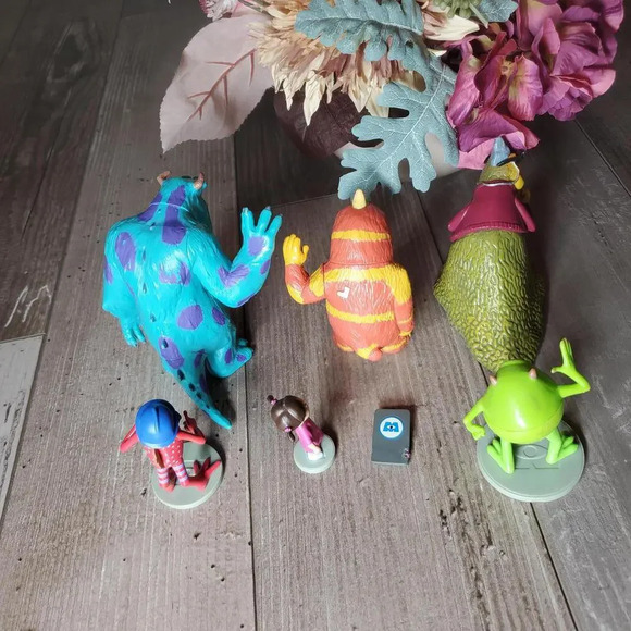 Disney Hasbro Monsters Inc. Playset Figures Toy Lot of 7 - Picture 6 of 7